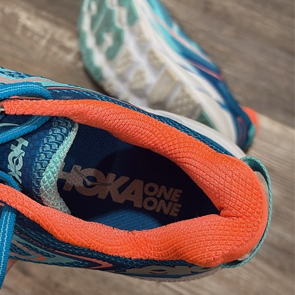 Hoka Clifton 3 Women's size 8 - Picture 7 of 9